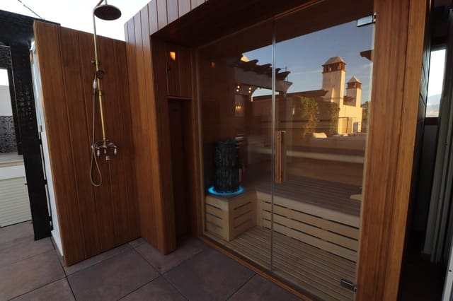 4 camera da letto Attico in vendita in El Velerín, Estepona con piscina - 2.190.000 € (Rif: 9431873)