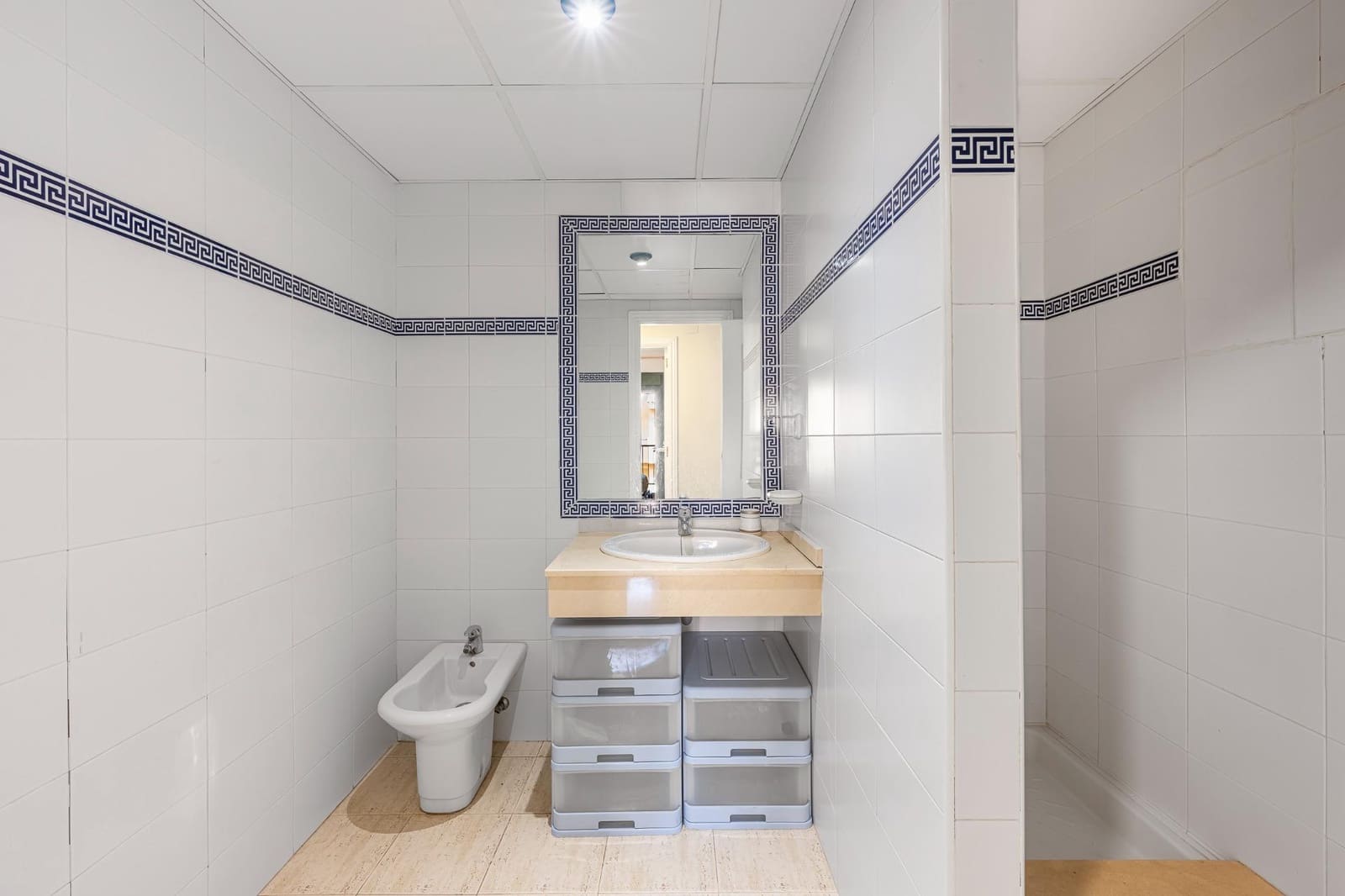 Piso de 3 habitaciones en Marbella en venta con piscina garaje - 579.000 € (Ref: 9433635)