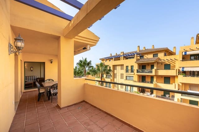 Piso de 3 habitaciones en Nueva Alcántara, Marbella en venta con piscina garaje - 567.500 € (Ref: 9433635)