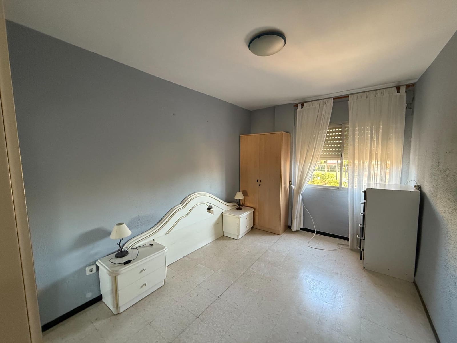 4 slaapkamer Flat te koop in Fuengirola met garage - € 285.000 (Ref: 9433636)