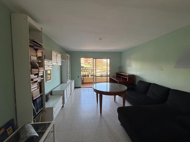 4 slaapkamer Flat te koop in Centro ciudad, Fuengirola met garage - € 285.000 (Ref: 9433636)