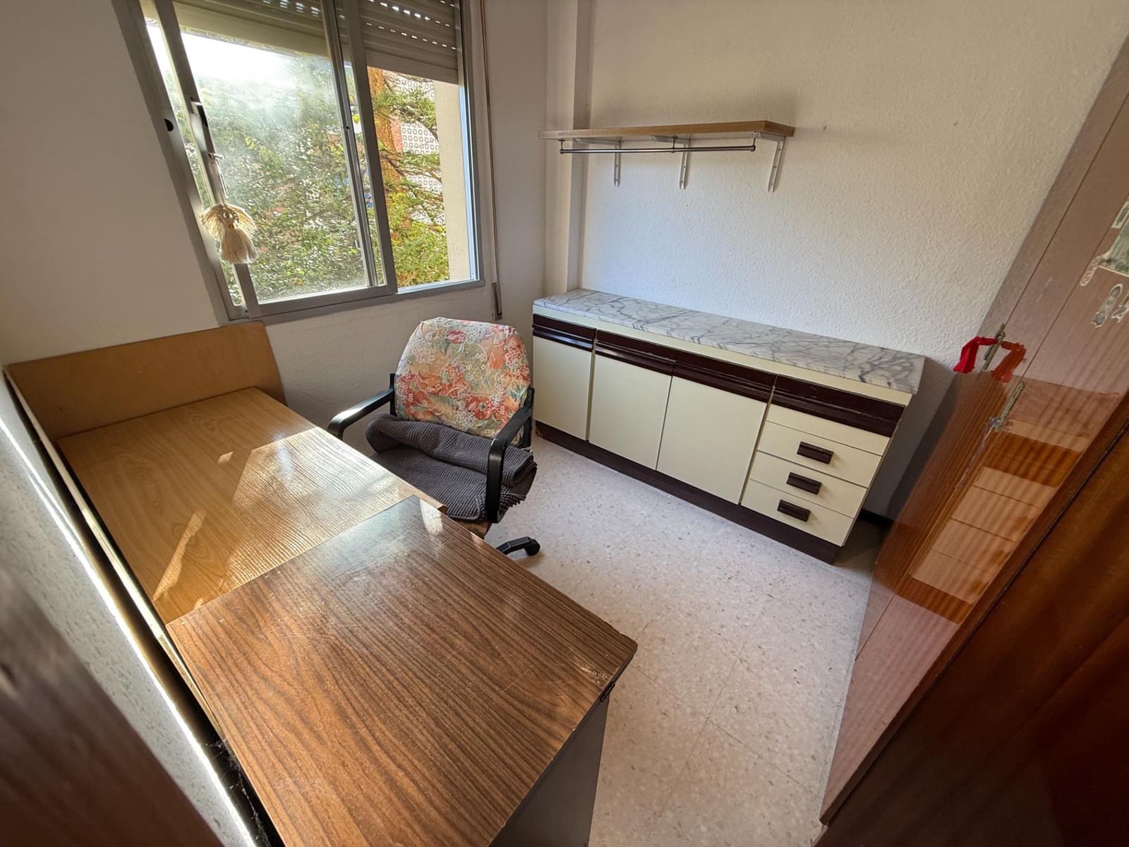 4 slaapkamer Flat te koop in Fuengirola met garage - € 285.000 (Ref: 9433636)