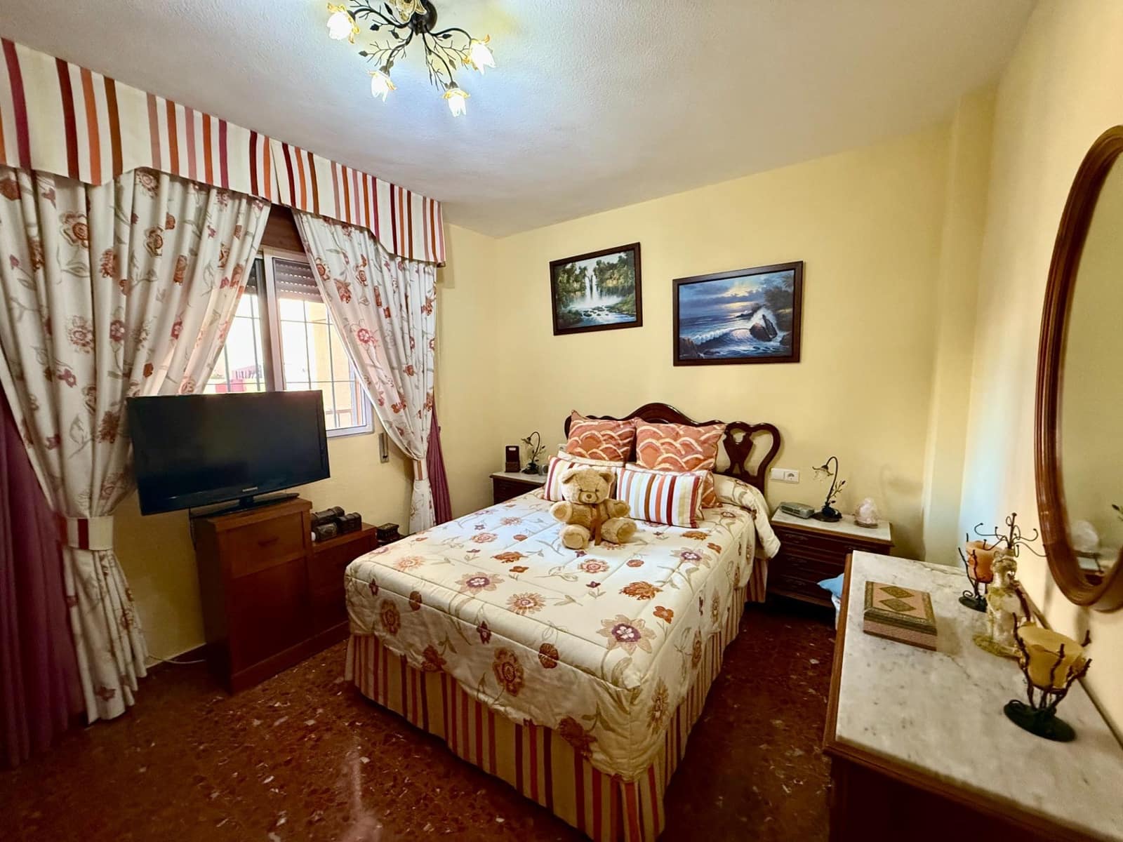 Piso de 3 habitaciones en Fuengirola en venta con piscina - 350.000 € (Ref: 9433637)