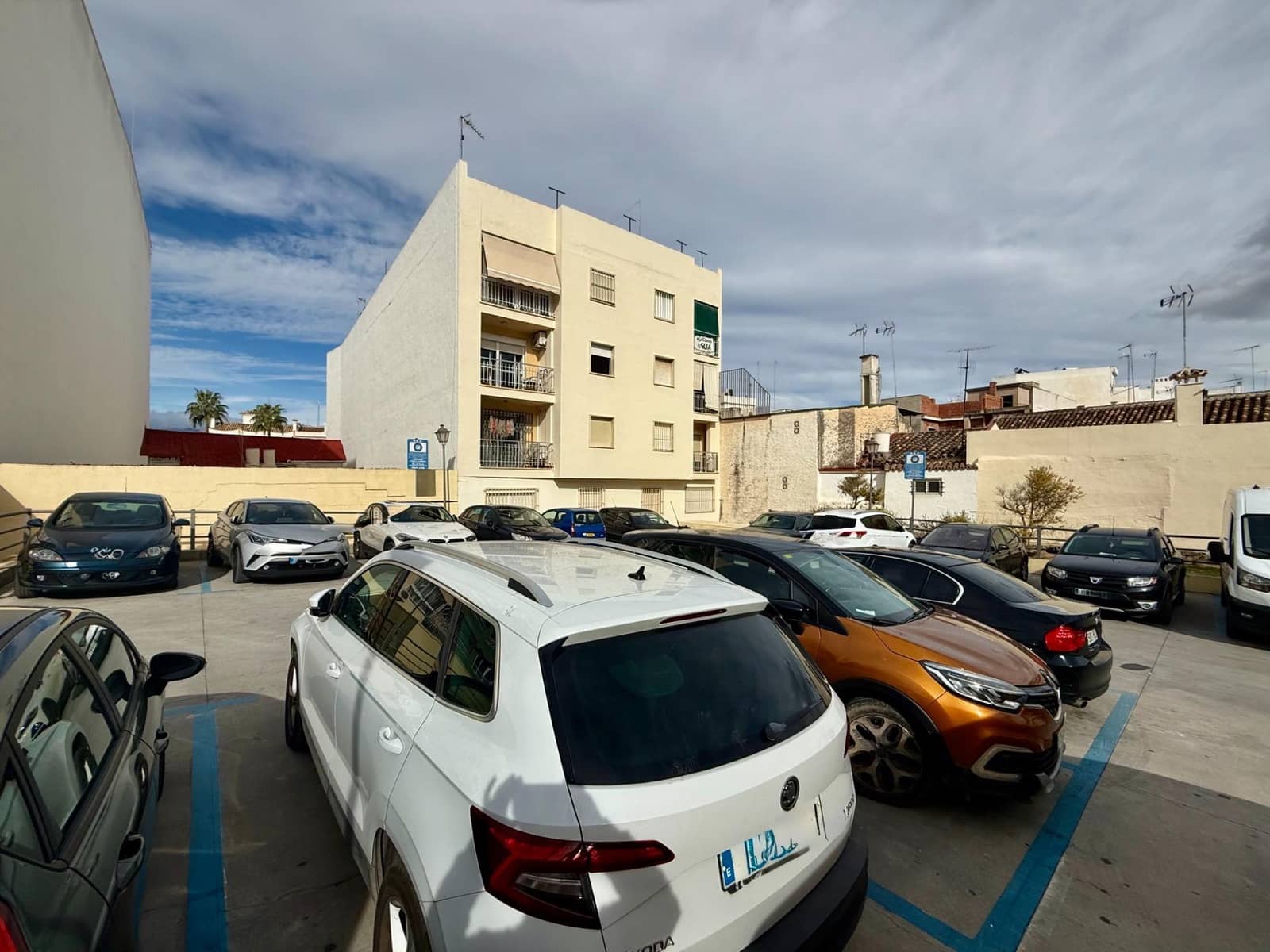 4 camera da letto Appartamento in vendita in Coin - 295.000 € (Rif: 9433638)