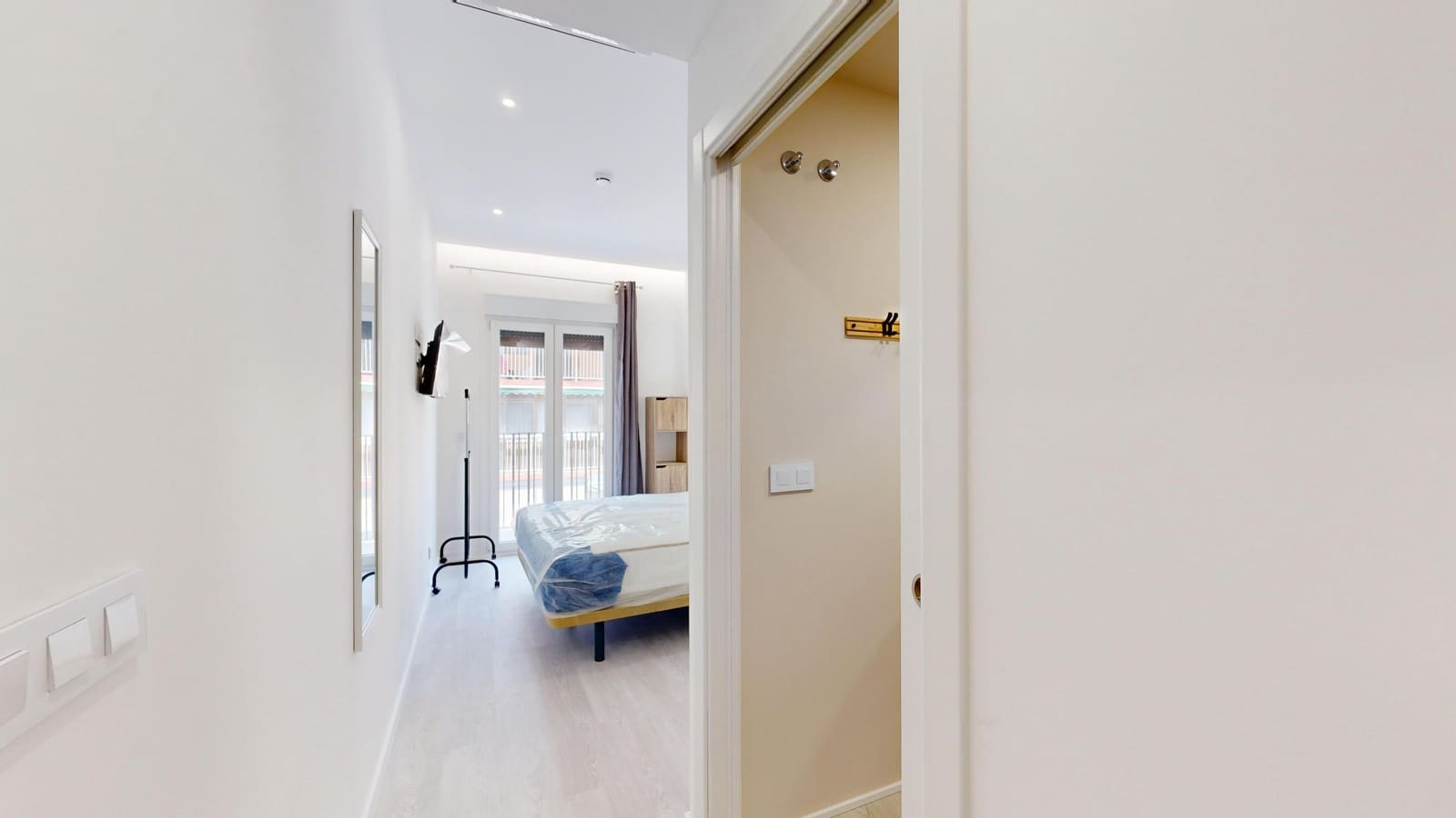 20 bedroom Flat for sale in Benidorm - € 2,250,000 (Ref: 9437528)