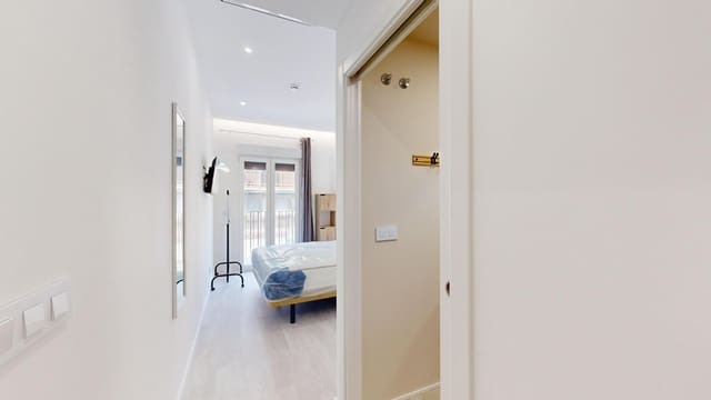 20 bedroom Flat for sale in Benidorm - € 2,250,000 (Ref: 9437528)