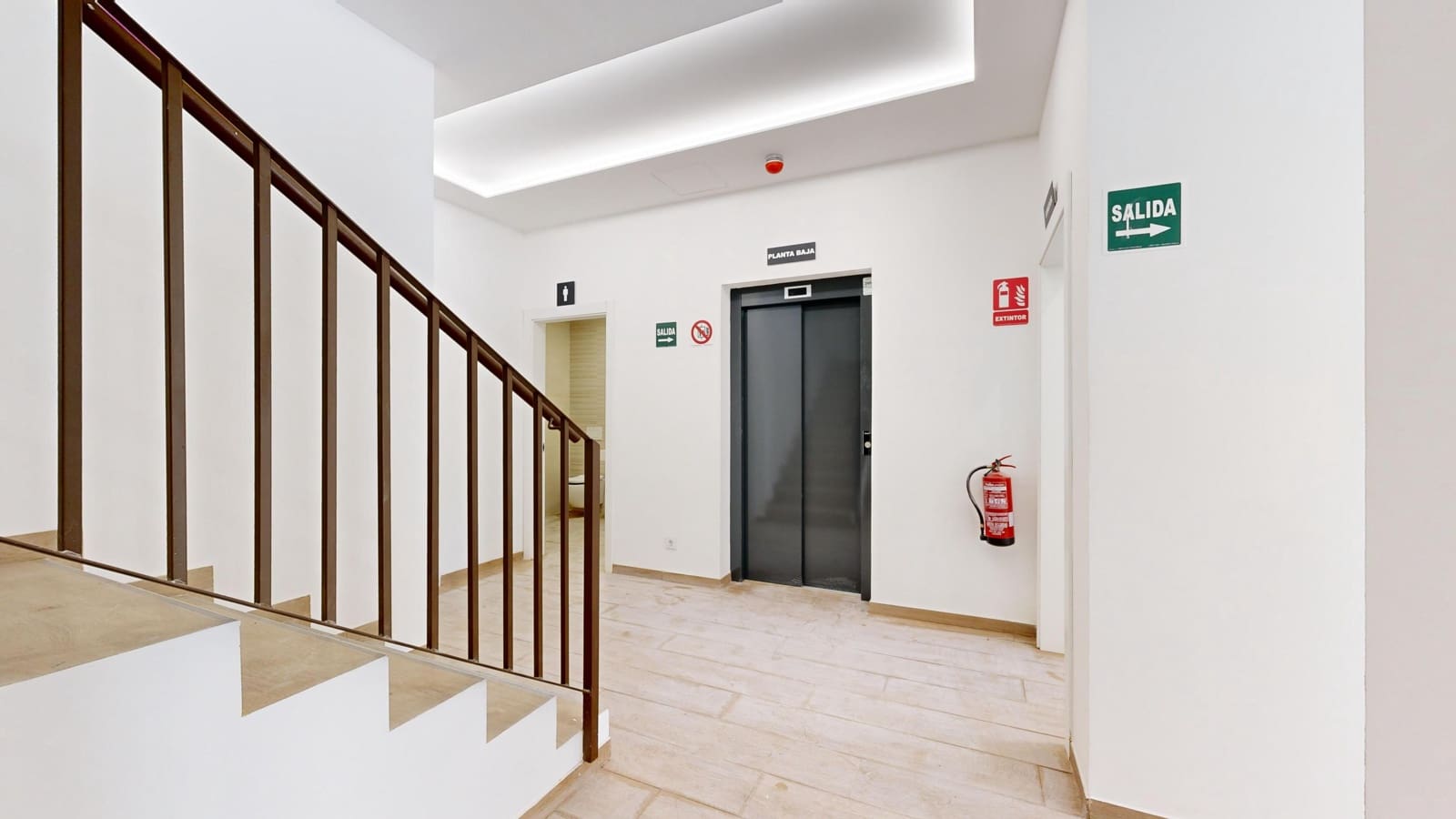 20 bedroom Flat for sale in Benidorm - € 2,250,000 (Ref: 9437528)