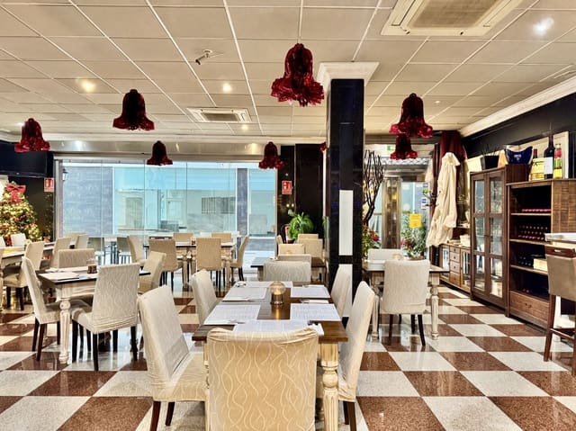 Företag till salu i Fuengirola - 55 000 € (Ref: 9456363)