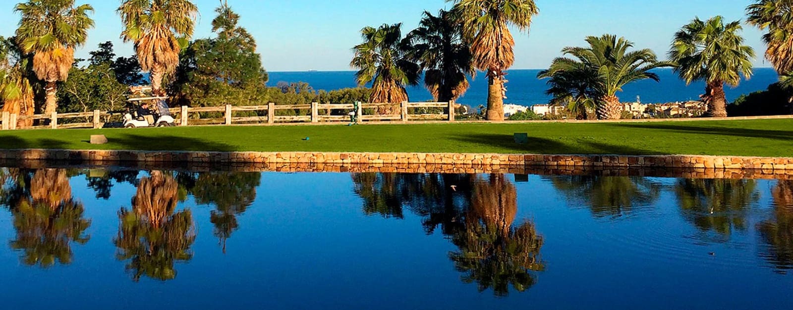 3 bedroom Penthouse for sale in Casares with pool - € 535,000 (Ref: 9468854)