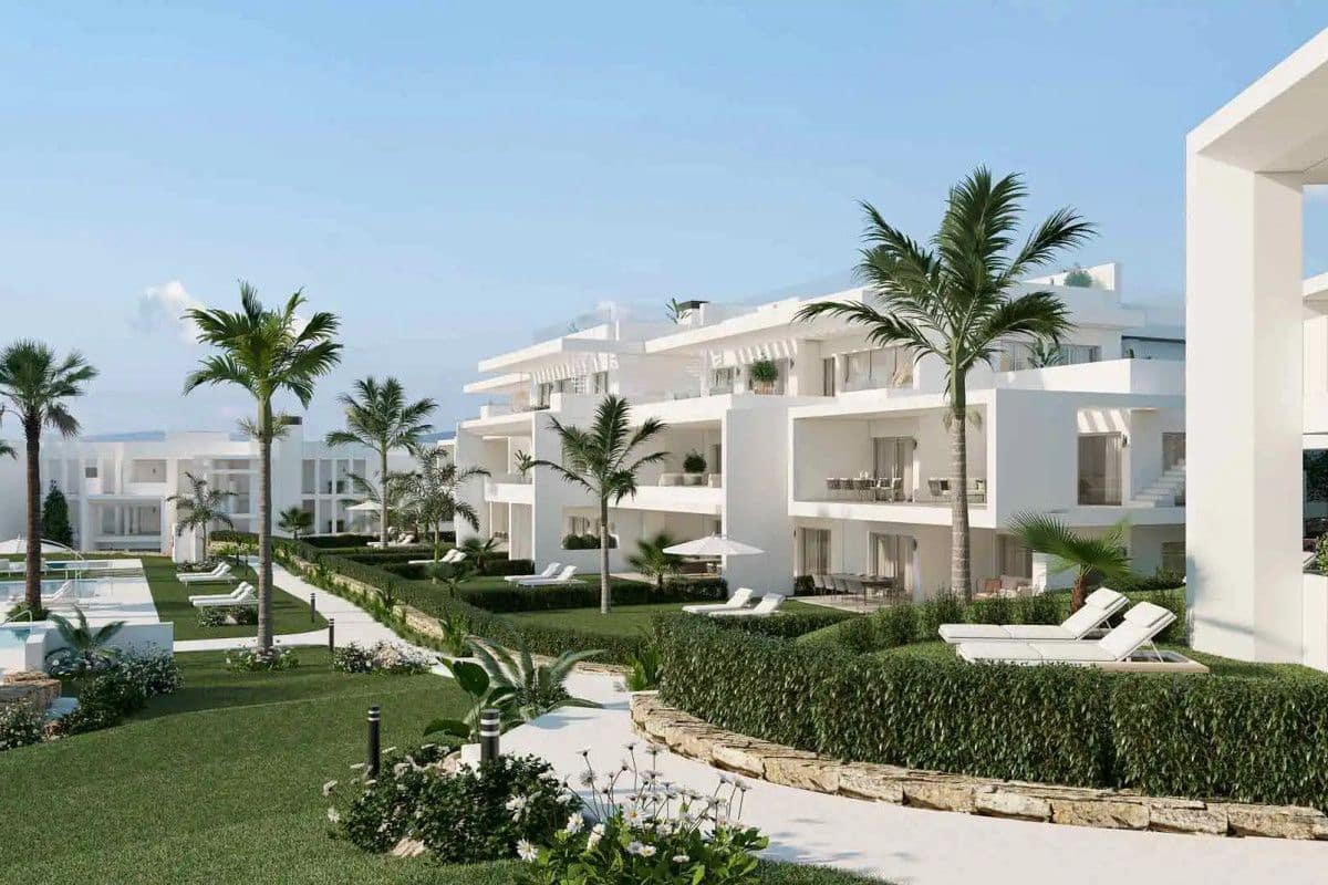 2 bedroom Flat for sale in Casares with pool - € 335,000 (Ref: 9468869)