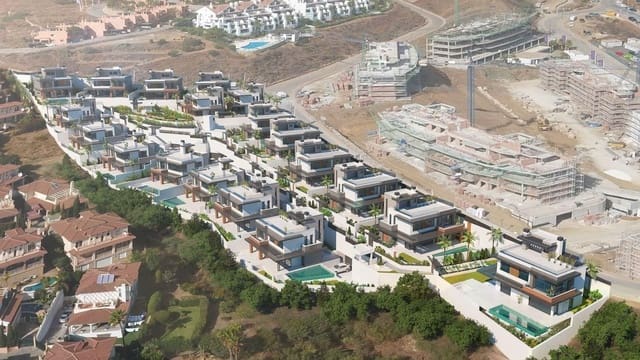 3 sovrum Villa till salu i Mijas med pool - 1 860 000 € (Ref: 9468887)