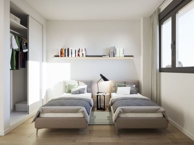 3 quarto Apartamento para venda em Torre del Mar, Vélez-Málaga com piscina - 340 000 € (Ref: 9468904)