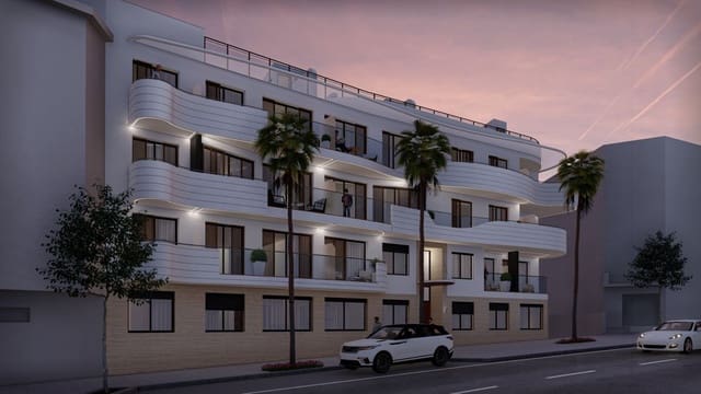 Comercial para venda em Estepona com piscina - 1 400 000 € (Ref: 9468915)