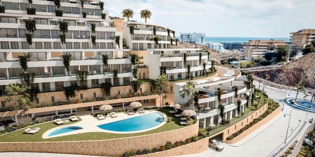 3 bedroom Terraced Villa for sale in Fuengirola with pool - € 1,100,000 (Ref: 9468924)