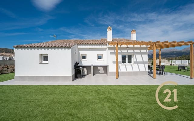 3 Zimmer Villa zu verkaufen in Viñuela mit Pool - 365.000 € (Ref: 9468943)
