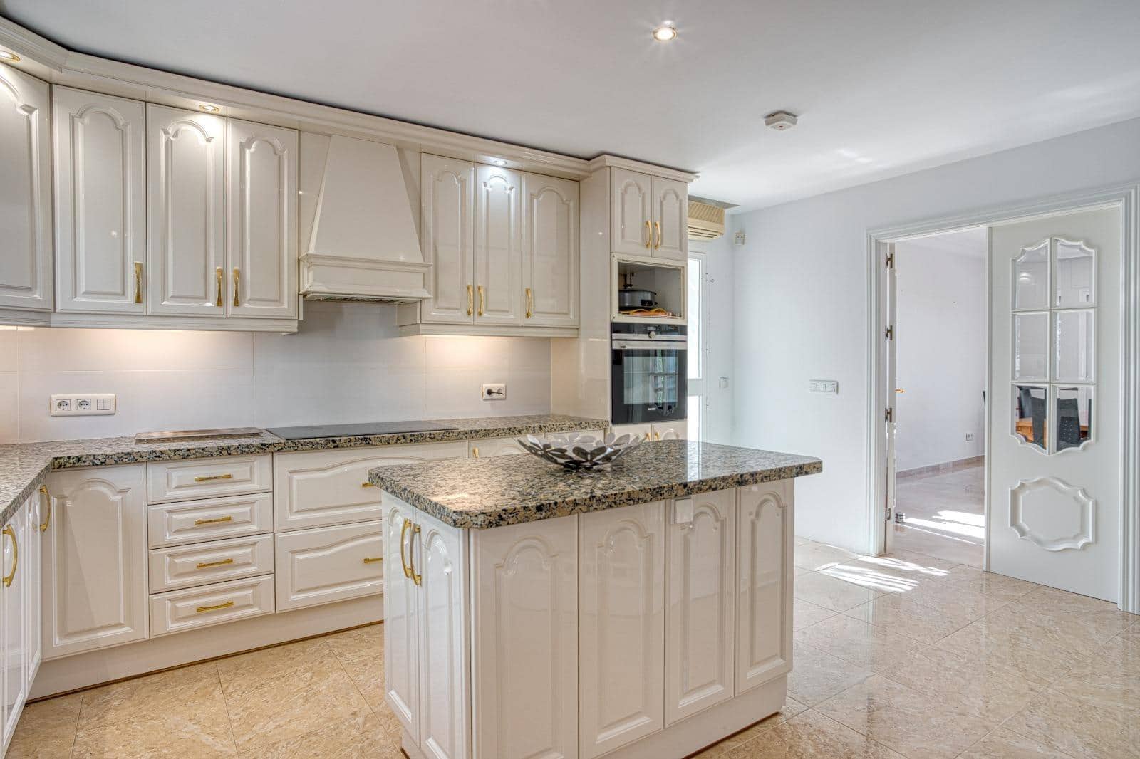 5 camera da letto Villa in vendita in Elviria con piscina garage - 2.490.000 € (Rif: 9468944)