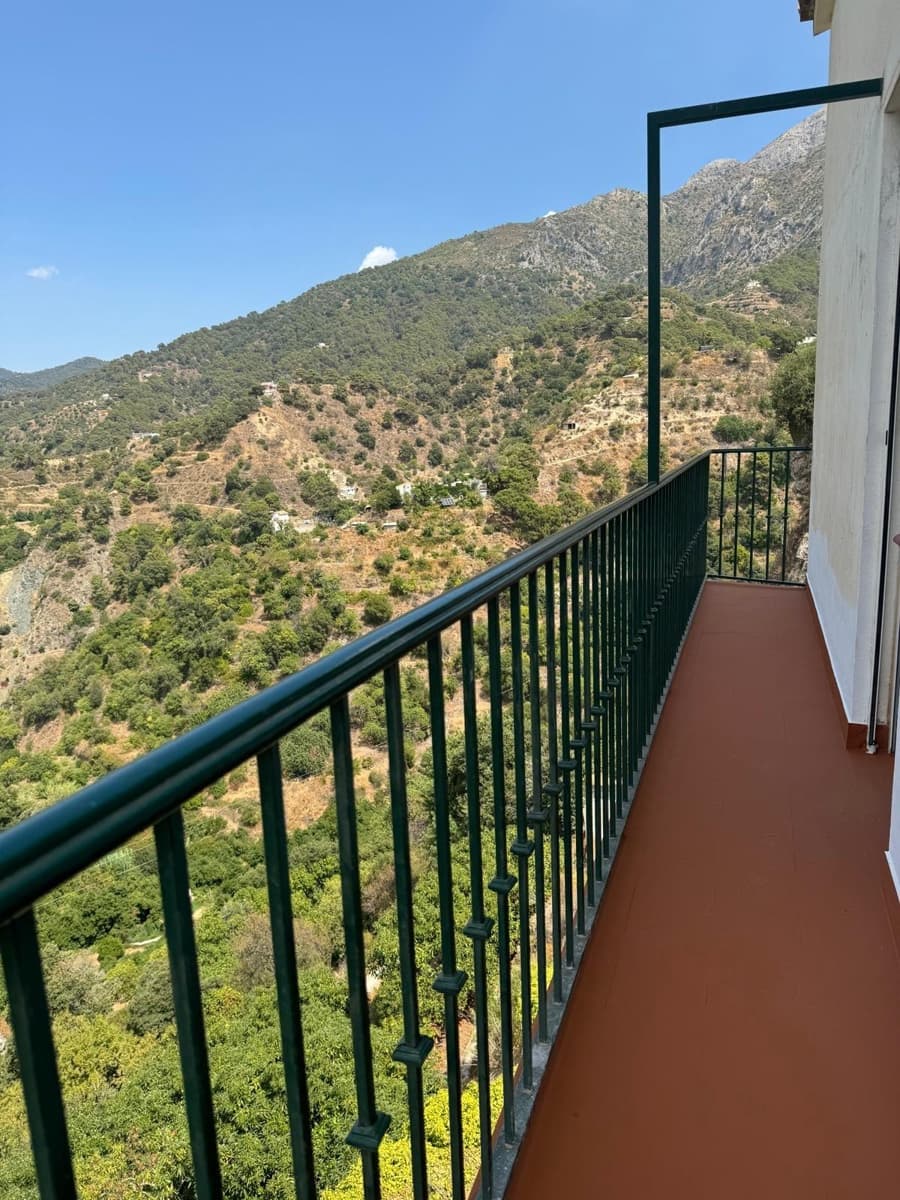 5 quarto Penthouse para venda em Istan - 310 000 € (Ref: 9468946)