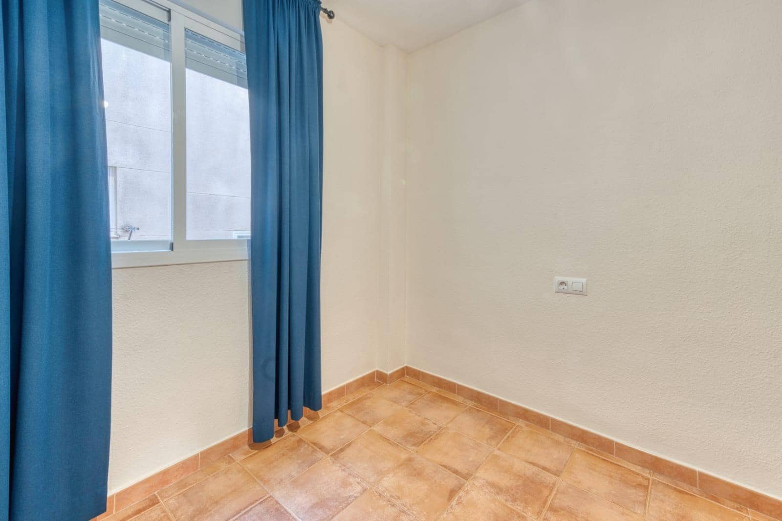 3 bedroom Flat for sale in Mijas - € 275,000 (Ref: 9482107)