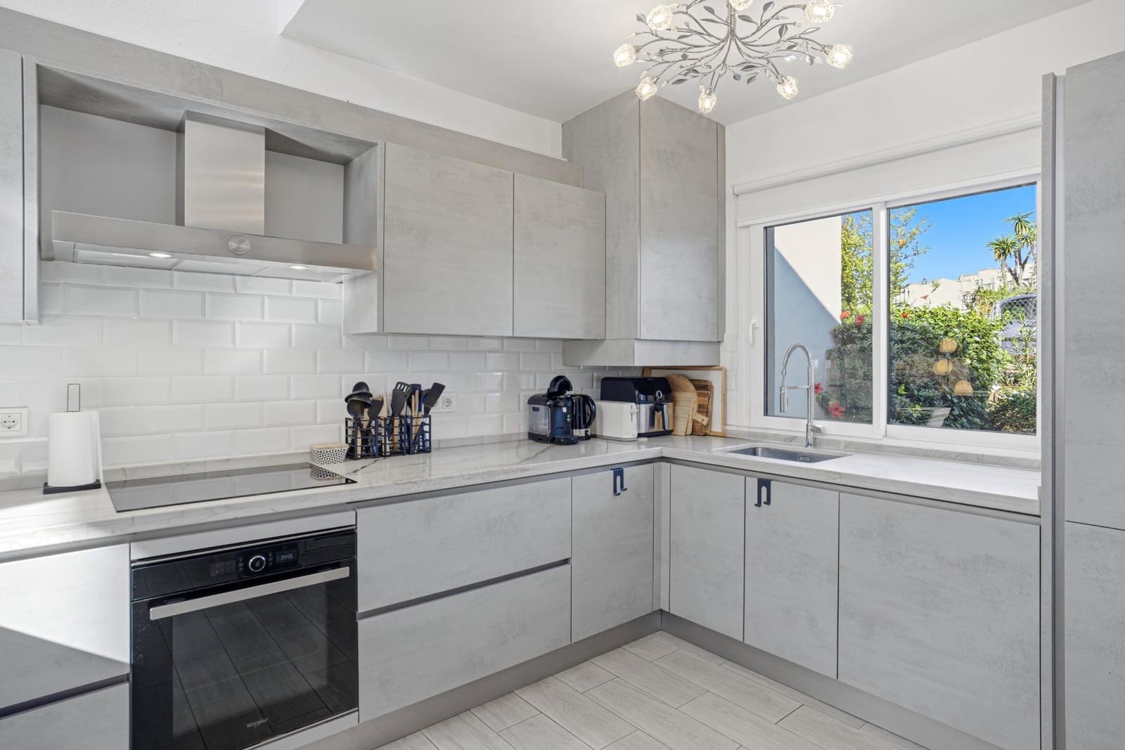 5 sovrum Villa till salu i Sitio de Calahonda med pool garage - 650 000 € (Ref: 9488387)