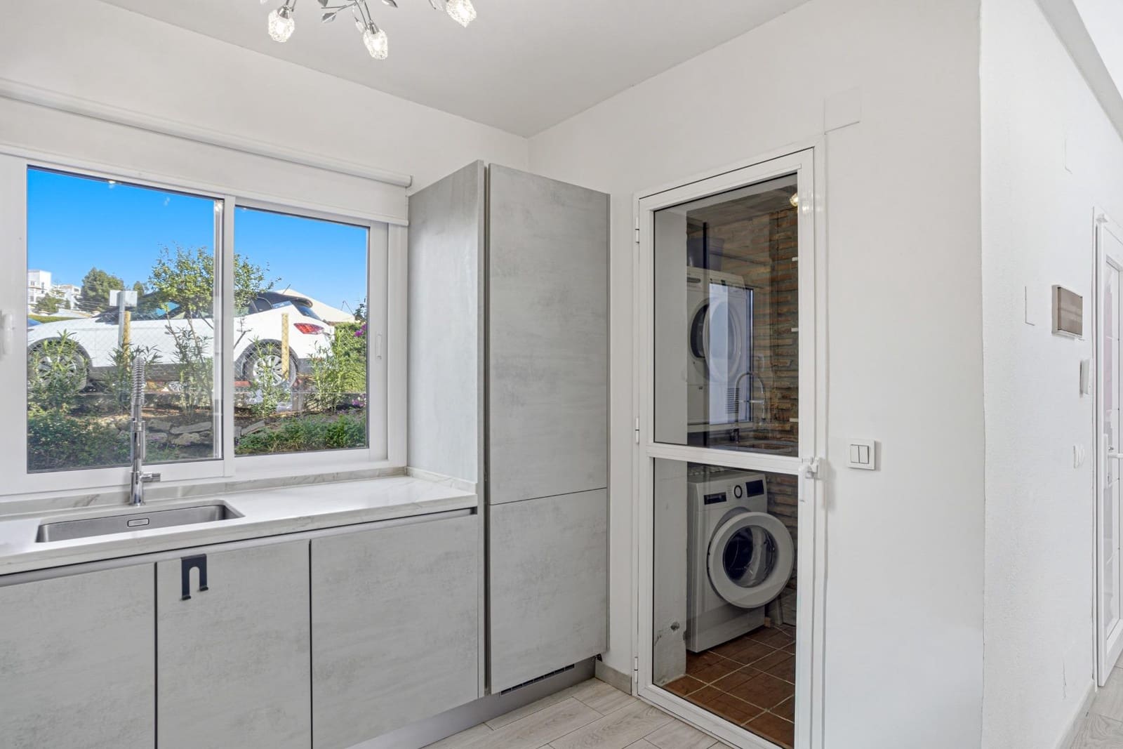 5 sovrum Villa till salu i Sitio de Calahonda med pool garage - 650 000 € (Ref: 9488387)