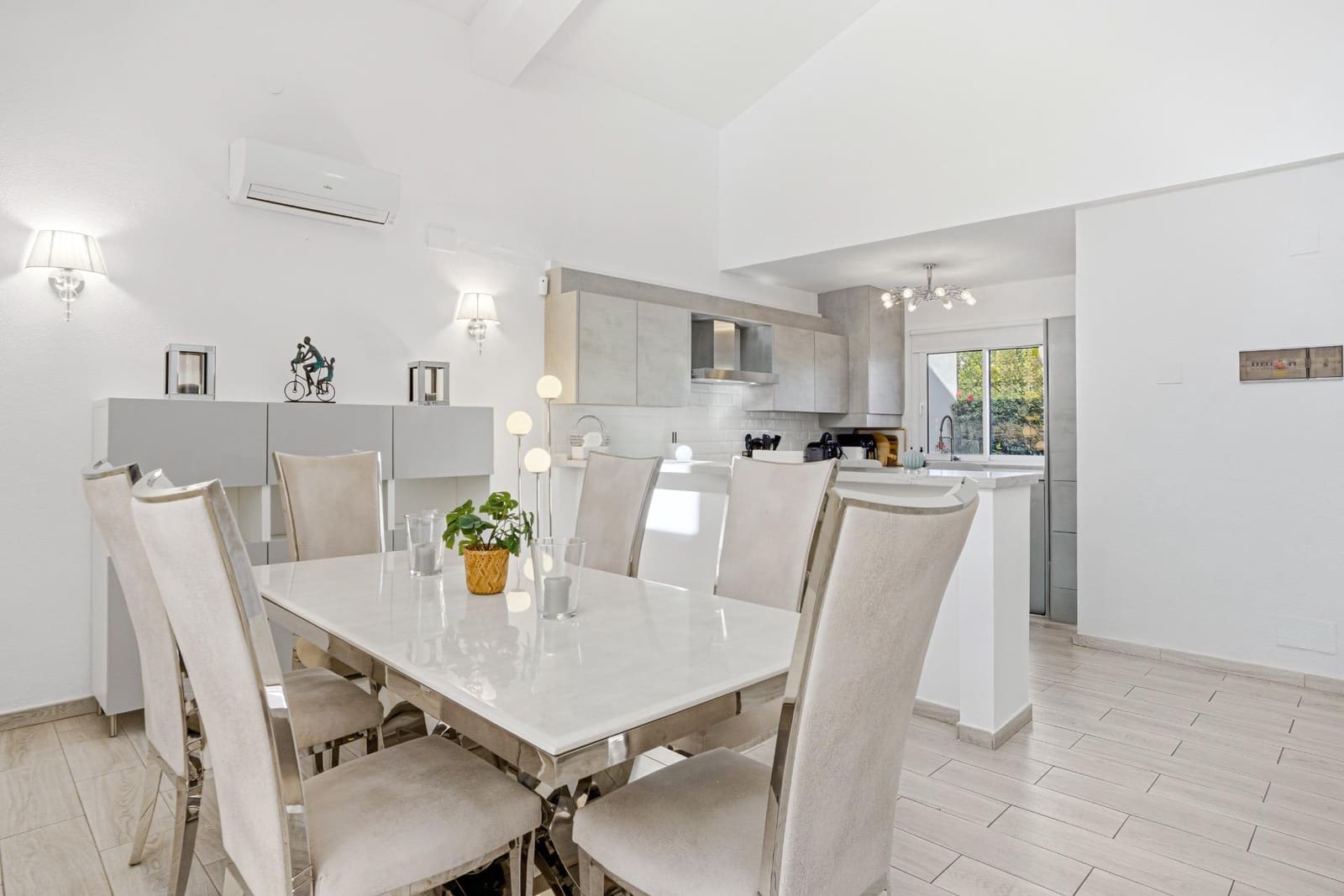 5 sovrum Villa till salu i Sitio de Calahonda med pool garage - 650 000 € (Ref: 9488387)