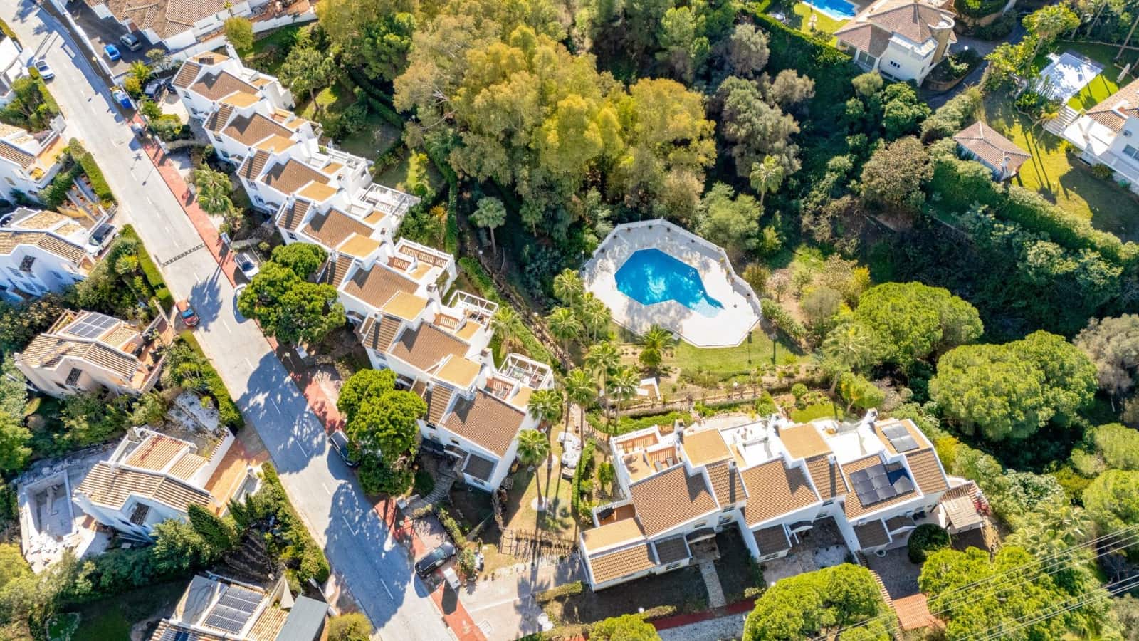 5 sovrum Villa till salu i Sitio de Calahonda med pool garage - 650 000 € (Ref: 9488387)