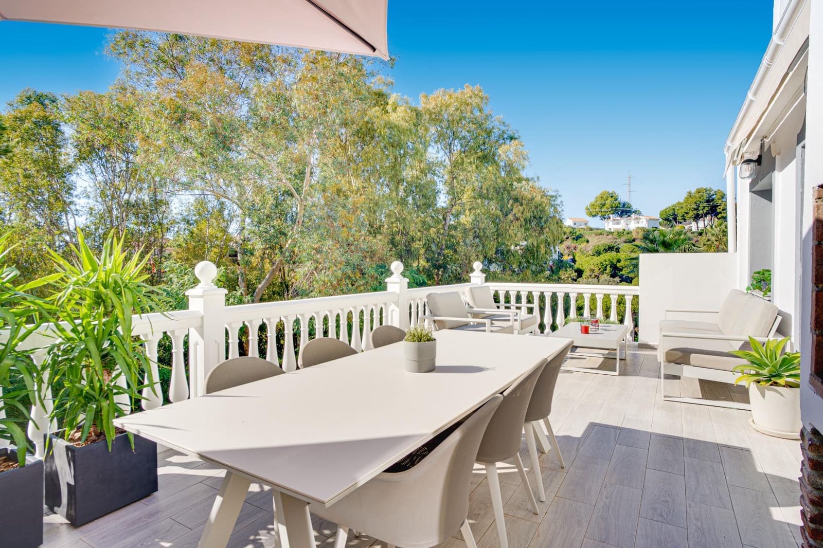 5 sovrum Villa till salu i Sitio de Calahonda med pool garage - 650 000 € (Ref: 9488387)