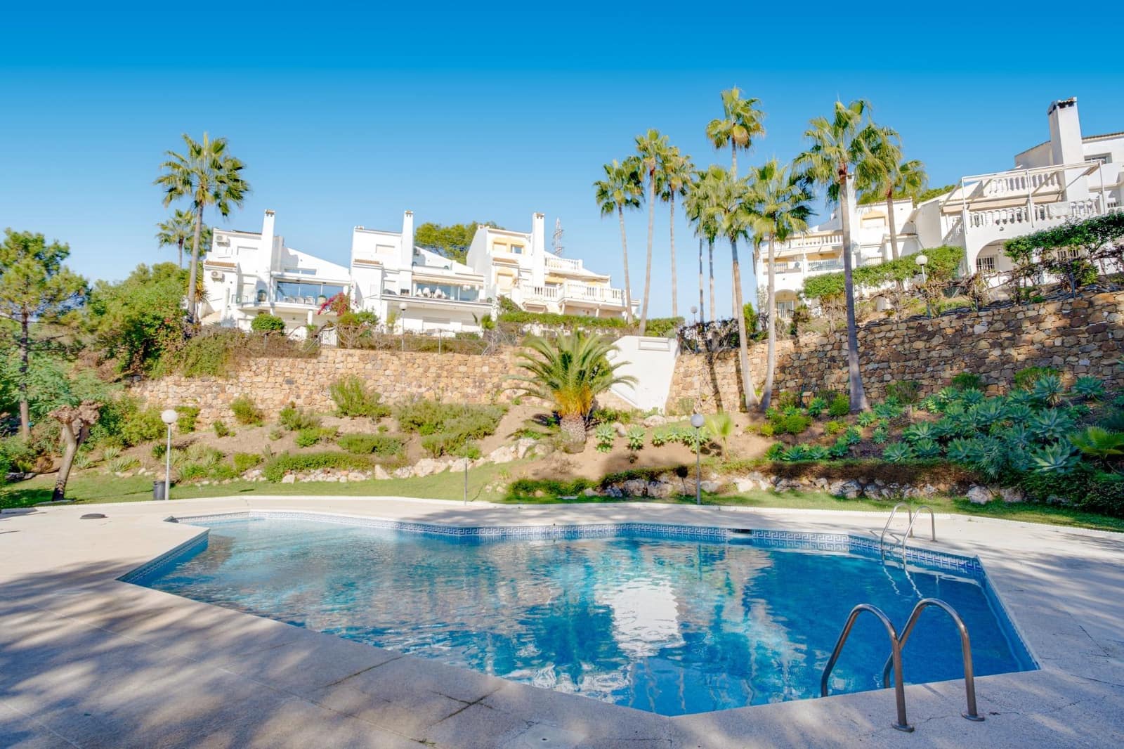 5 sovrum Villa till salu i Sitio de Calahonda med pool garage - 650 000 € (Ref: 9488387)