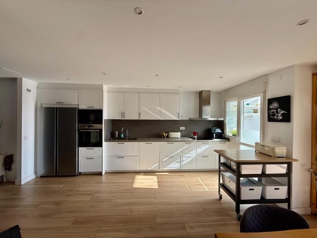 4 camera da letto Attico in vendita in Riviera del Sol, Mijas con piscina garage - 575.000 € (Rif: 9502455)