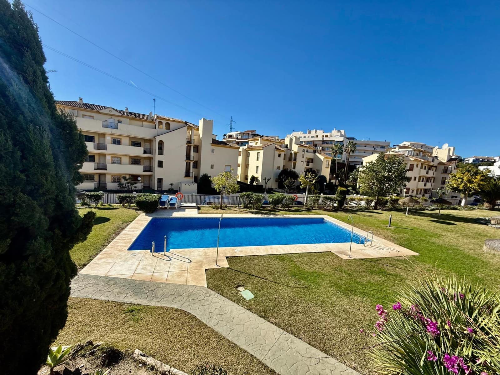 4 bedroom Penthouse for sale in Riviera del Sol with pool garage - € 575,000 (Ref: 9502455)