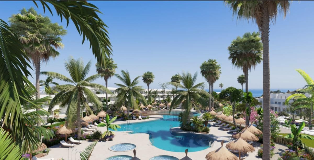 3 sypialnia Mieszkanie na sprzedaż w La Linea de la Concepcion z basenem - 449 000 € (Ref: 9530738)