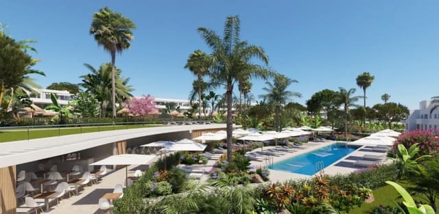 2 soveværelse Penthouse til salg i La Línea de la Concepción med swimmingpool - € 889.000 (Ref: 9530739)