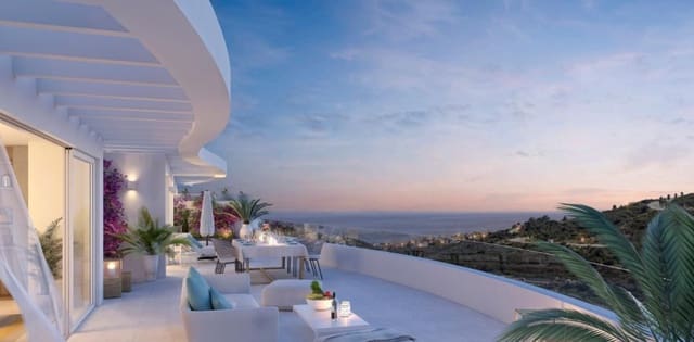 2 soveværelse Penthouse til salg i La Línea de la Concepción med swimmingpool - € 889.000 (Ref: 9530739)