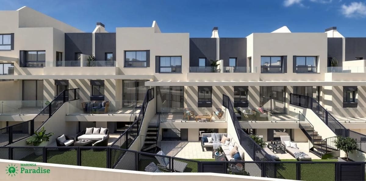 3 soveværelse Rækkehus til salg i Nerja med swimmingpool garage - € 850.000 (Ref: 9530744)