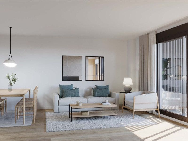 3 bedroom Flat for sale in L'Hospitalet de Llobregat with pool - € 455,000 (Ref: 9530772)