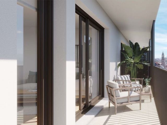 3 bedroom Flat for sale in L'Hospitalet de Llobregat with pool - € 455,000 (Ref: 9530772)