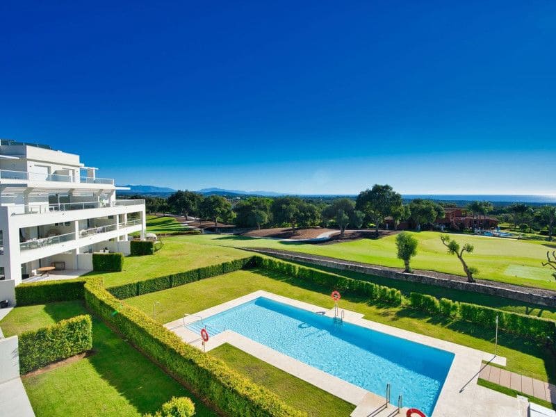 3 sypialnia Apartament na sprzedaż w Sotogrande z basenem - 405 000 € (Ref: 9530776)