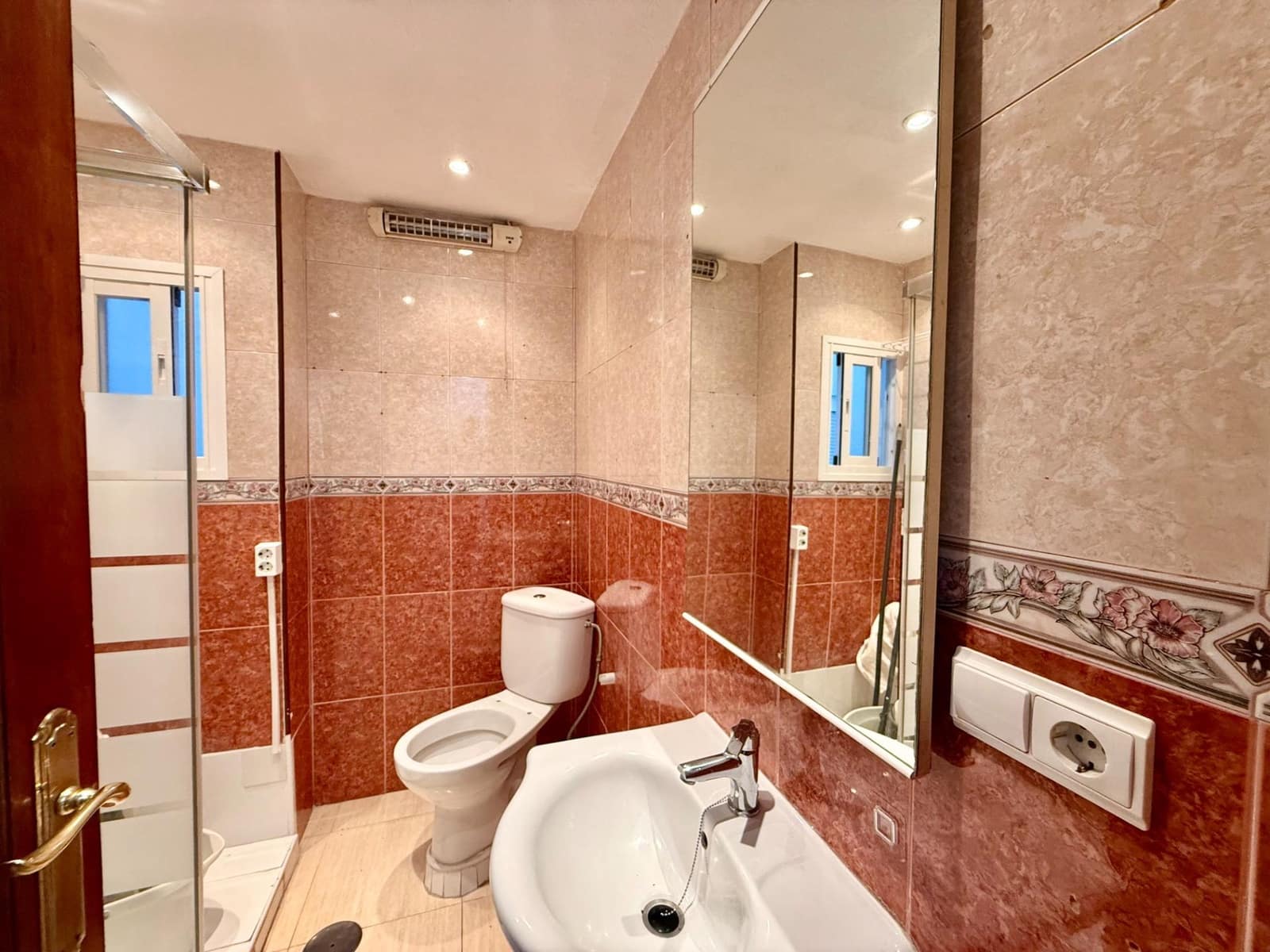 2 bedroom Flat for sale in Las Lagunas de Mijas - € 210,000 (Ref: 9541234)