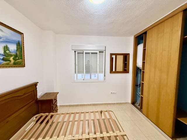 Piso de 2 habitaciones en Las Flores, Mijas en venta - 210.000 € (Ref: 9541234)