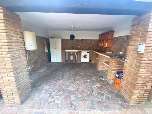 5 bedroom Villa for rent in Pinos de Alhaurin, Alhaurín de la Torre with pool garage - € 2,900 (Ref: 9561912)