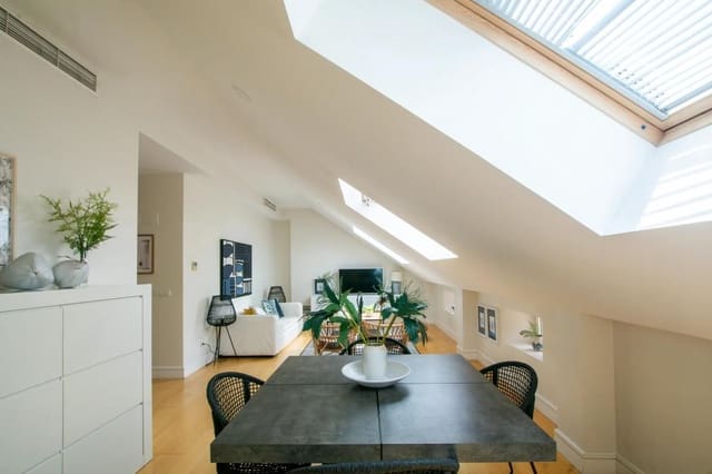 1 soverom Penthouse til salgs i Málaga by med garasje - € 524 000 (Ref: 9619377)