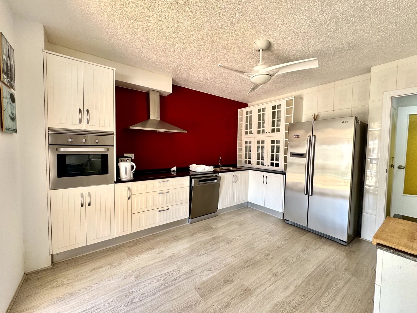 4 soverom Kjedet enebolig til salgs i Calabardina med svømmebasseng garasje - € 240 000 (Ref: 9107918)