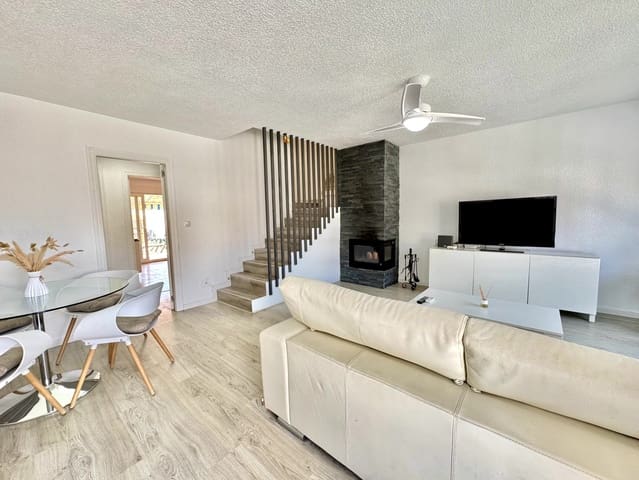 4 bedroom Semi-detached Villa for sale in Calabardina, Aguilas with pool garage - € 240,000 (Ref: 9107918)