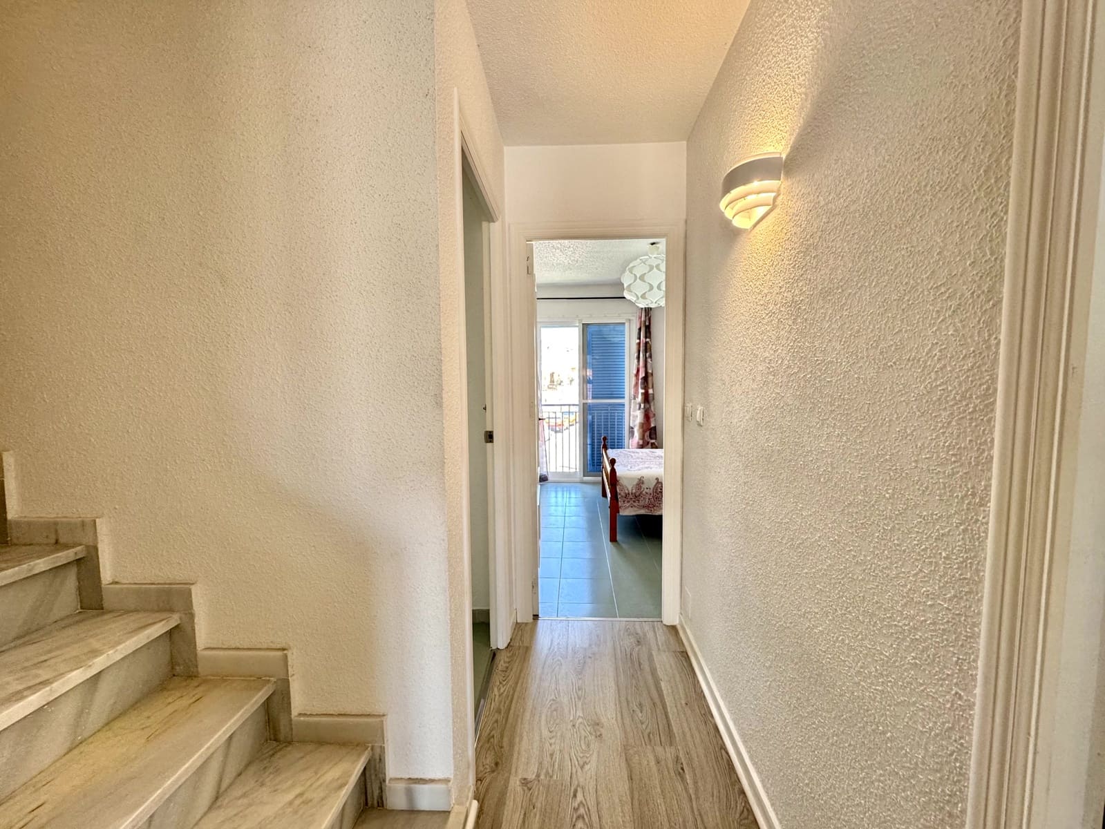 4 soverom Kjedet enebolig til salgs i Calabardina med svømmebasseng garasje - € 240 000 (Ref: 9107918)