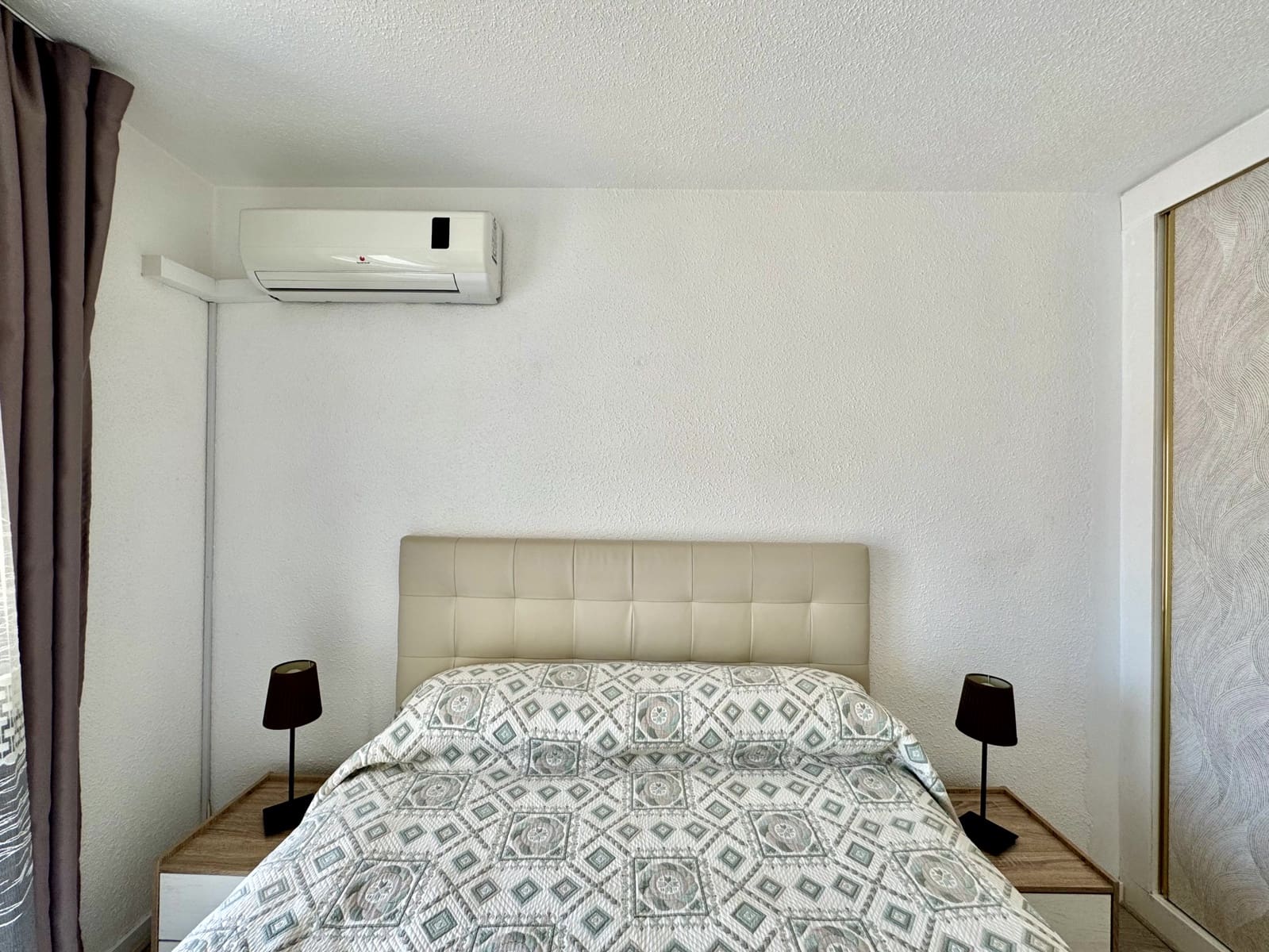 4 soverom Kjedet enebolig til salgs i Calabardina med svømmebasseng garasje - € 240 000 (Ref: 9107918)