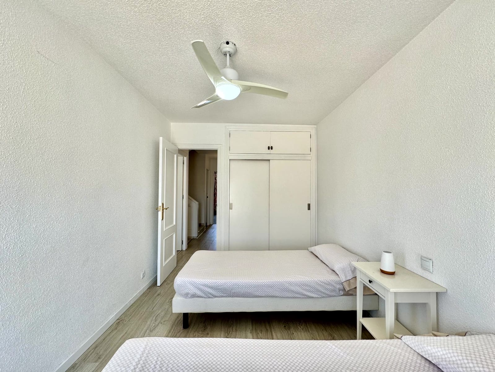 4 soverom Kjedet enebolig til salgs i Calabardina med svømmebasseng garasje - € 240 000 (Ref: 9107918)