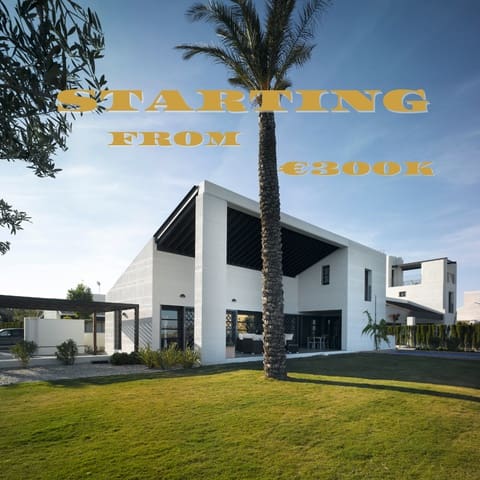 4 soverom Villa til salgs i La Peraleja Golf Resort, Murcia by med svømmebasseng garasje - € 300 000 (Ref: 9147520)