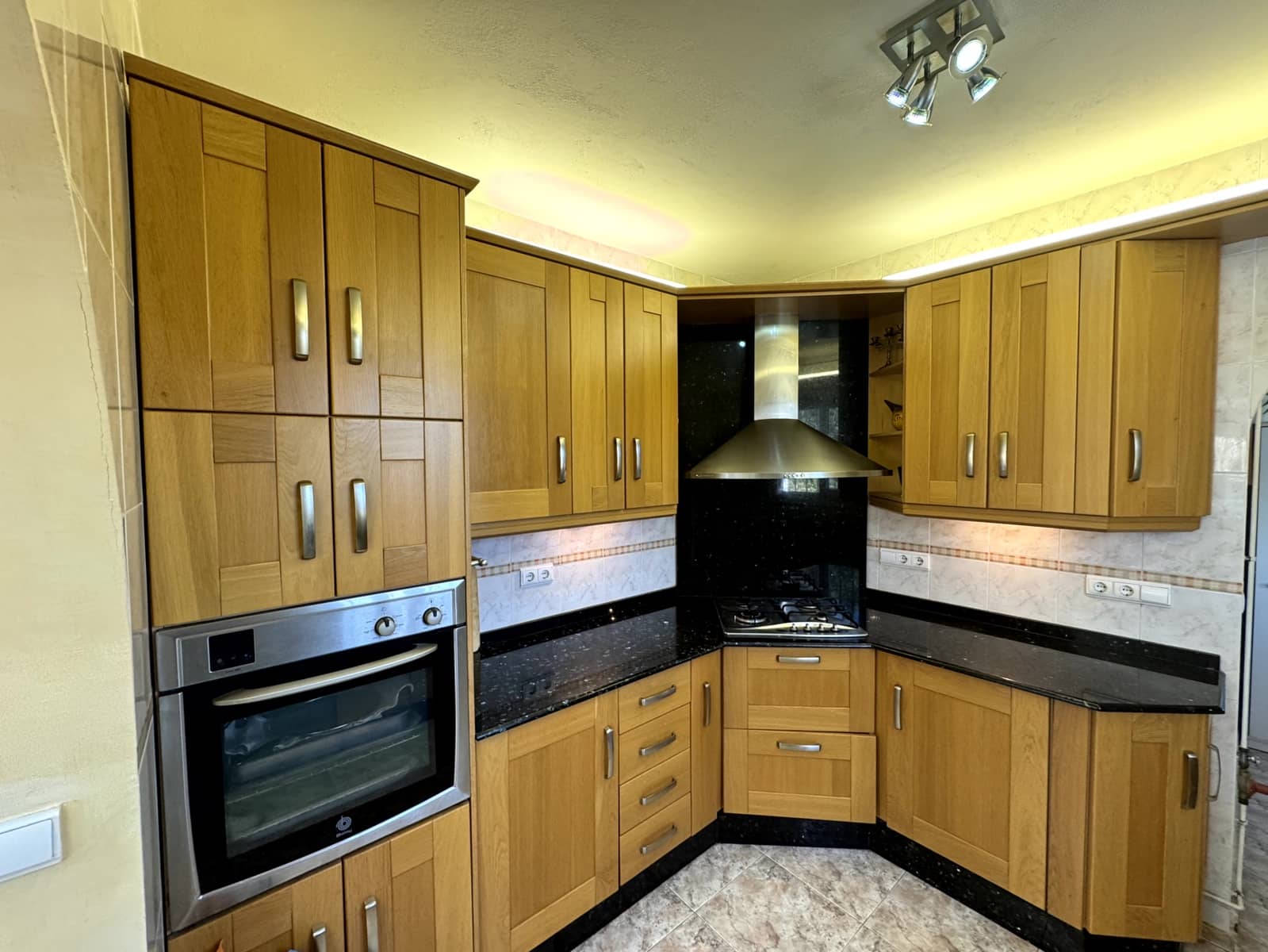 4 soverom Villa til salgs i El Gor med svømmebasseng garasje - € 279 000 (Ref: 9241027)