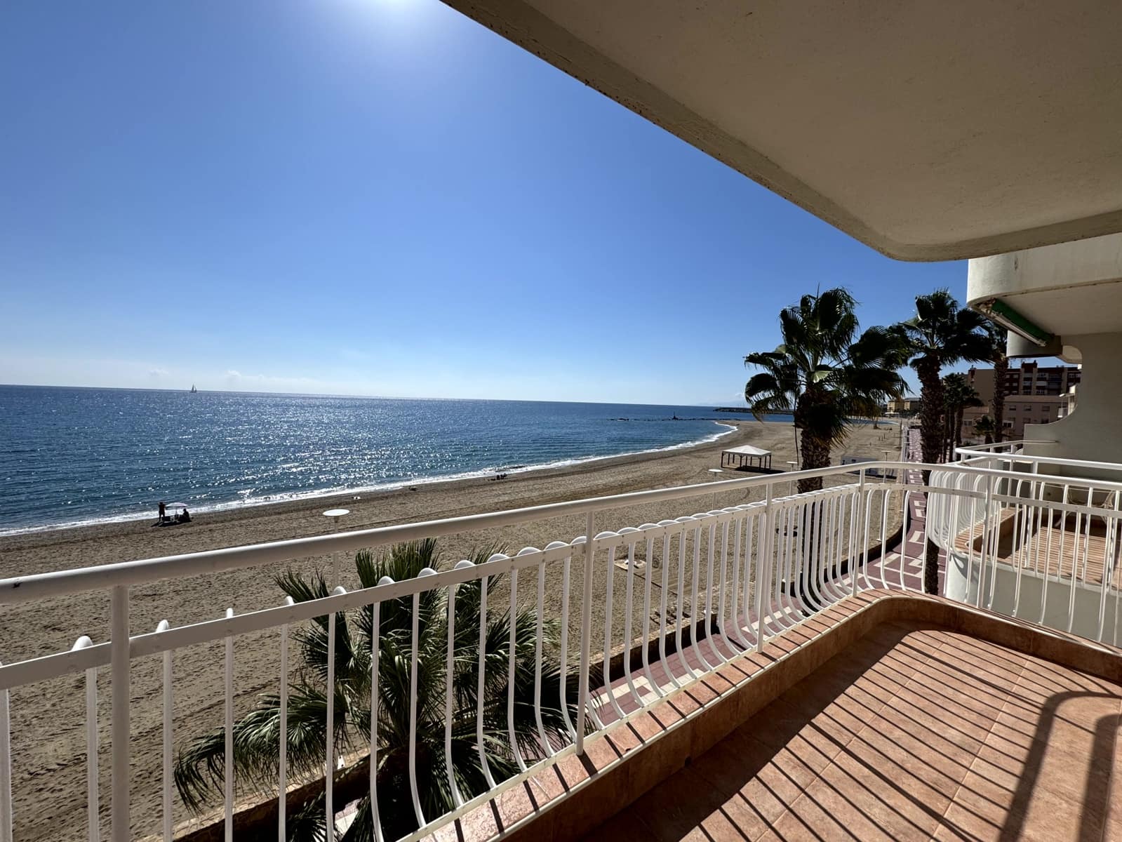 4 soveværelse Strandlejlighed til leje i Aguilas med garage - € 1.000 (Ref: 9319667)