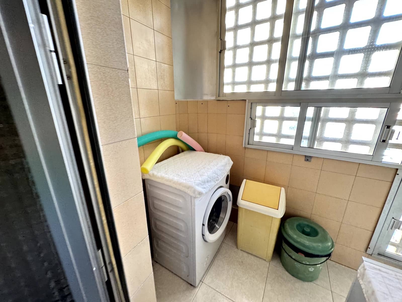 4 soveværelse Strandlejlighed til leje i Aguilas med garage - € 1.000 (Ref: 9319667)